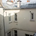 Wonderful Apartment In Historical Quartier Latin