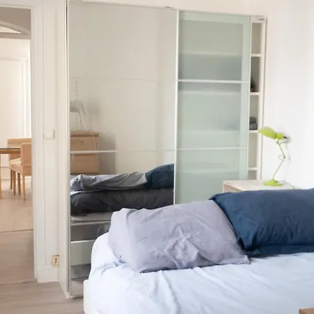 Apartment Wonderful In Historical Quartier Latin